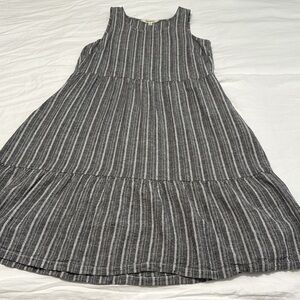 Briggs Dress linen blend rayon dress stripes with side pockets gently used